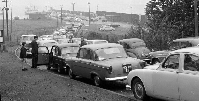 Queues for the ferry